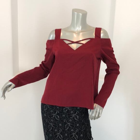 Shades of Blondes Tops - Shades of Blonde Long Sleeve Red Top Blouse Cut out Accent Light Weigh Size L